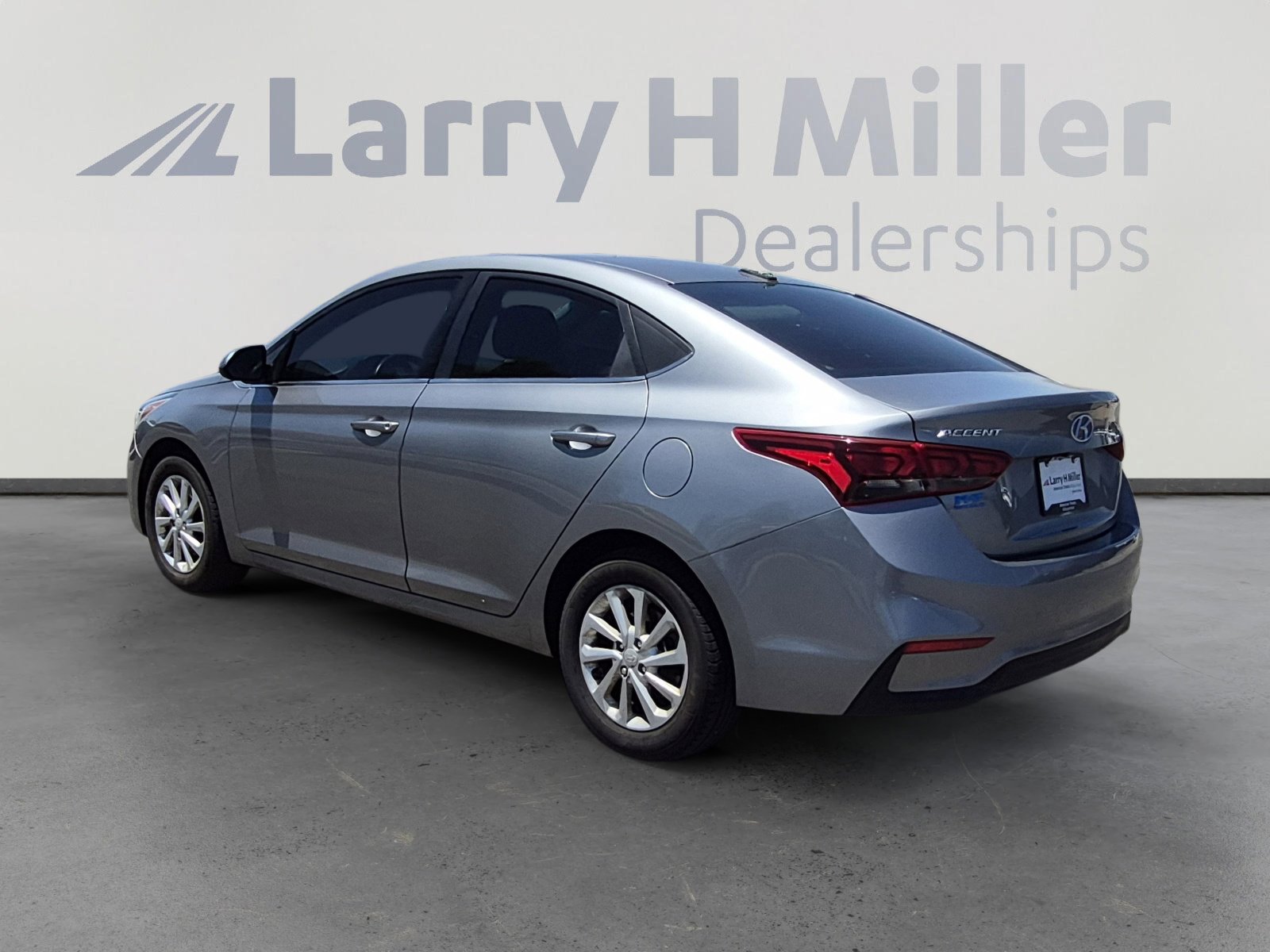 Used 2021 Hyundai Accent SEL FWD image 6