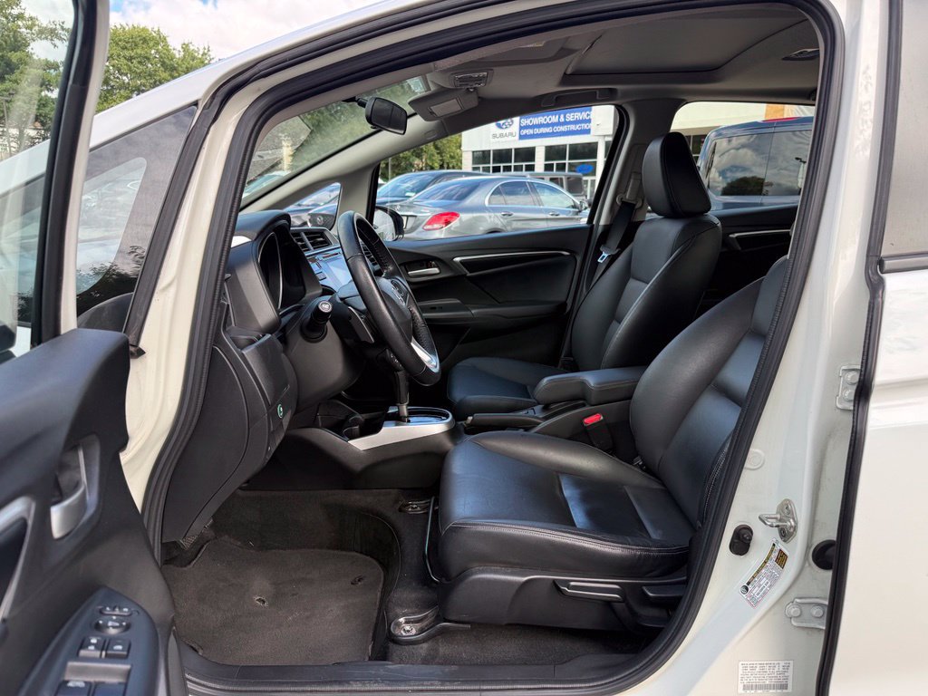 Used 2017 Honda Fit EX-L image 21