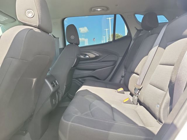 Used 2022 GMC Terrain SLE w/ Driver Convenience Package FWD image 12