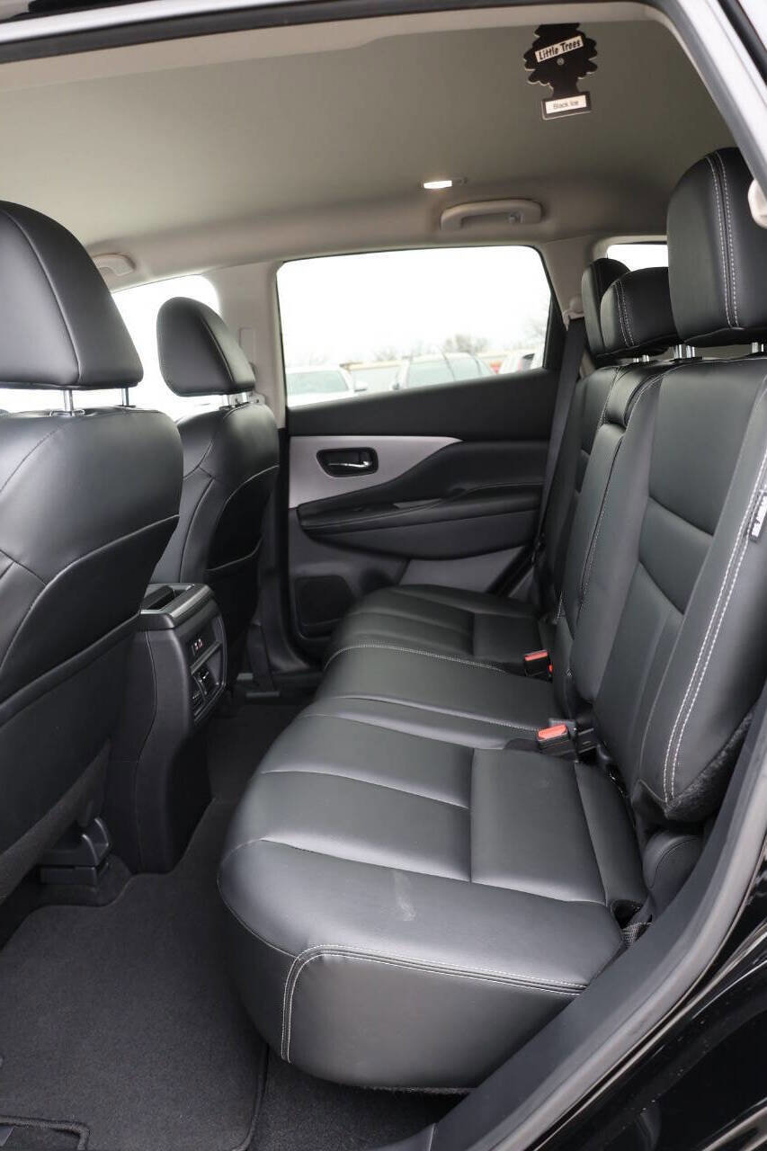 Used 2024 Nissan Murano SV w/ SV Midnight Edition Package AWD/4WD image 17