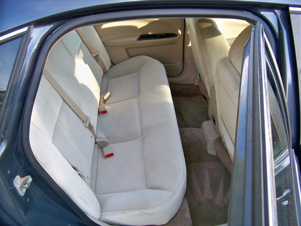 Used 2009 Chevrolet Impala LT image 39