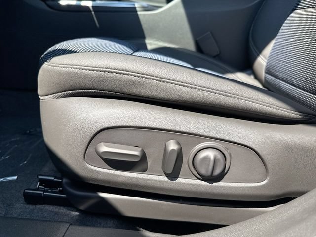 New 2026 Buick Envista Sport Touring w/ Convenience I Package FWD image 12