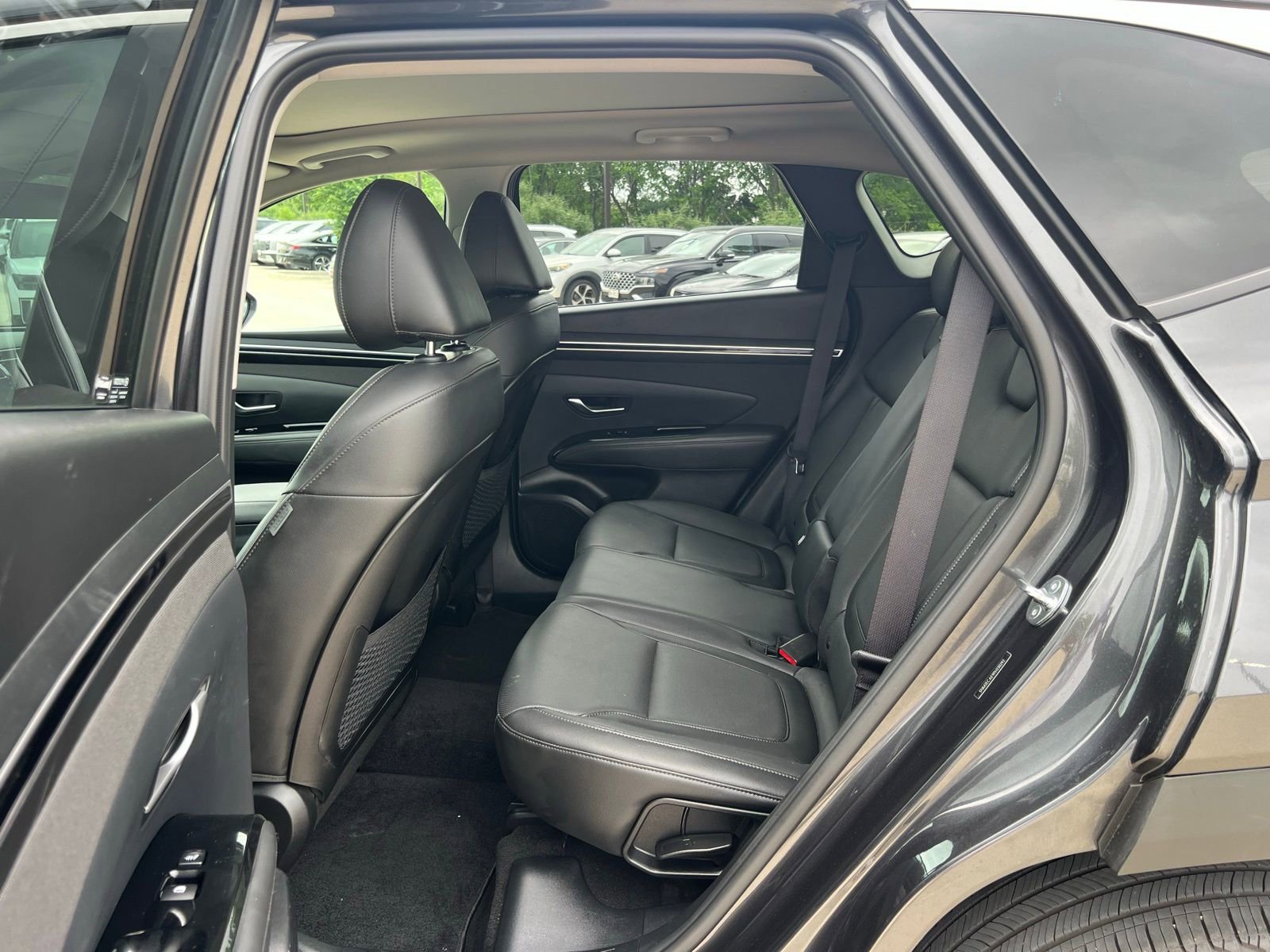 Used 2023 Hyundai Tucson Limited image 17