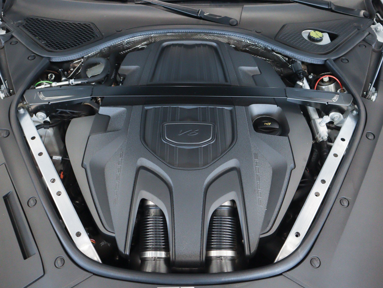 Certified 2023 Porsche Panamera Platinum Edition RWD image 29