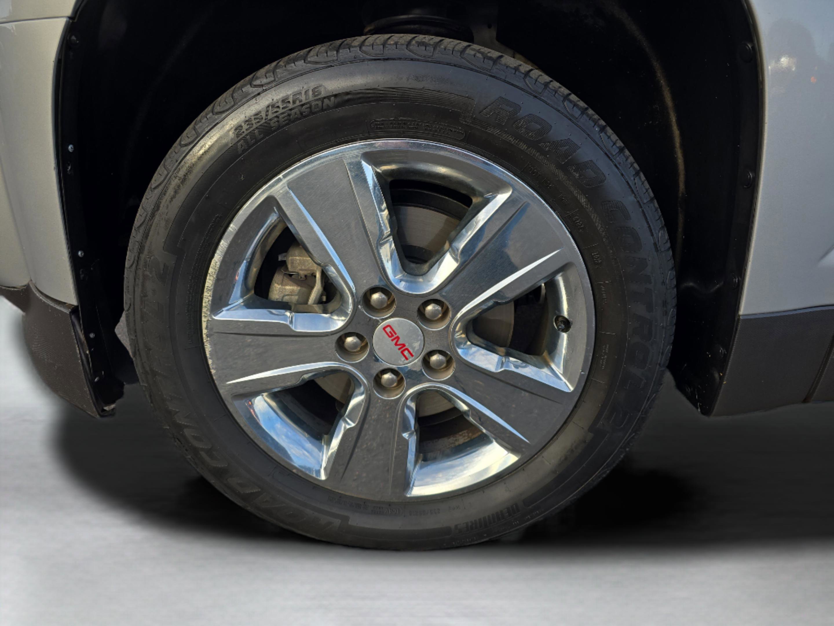 Used 2015 GMC Terrain SLT image 30