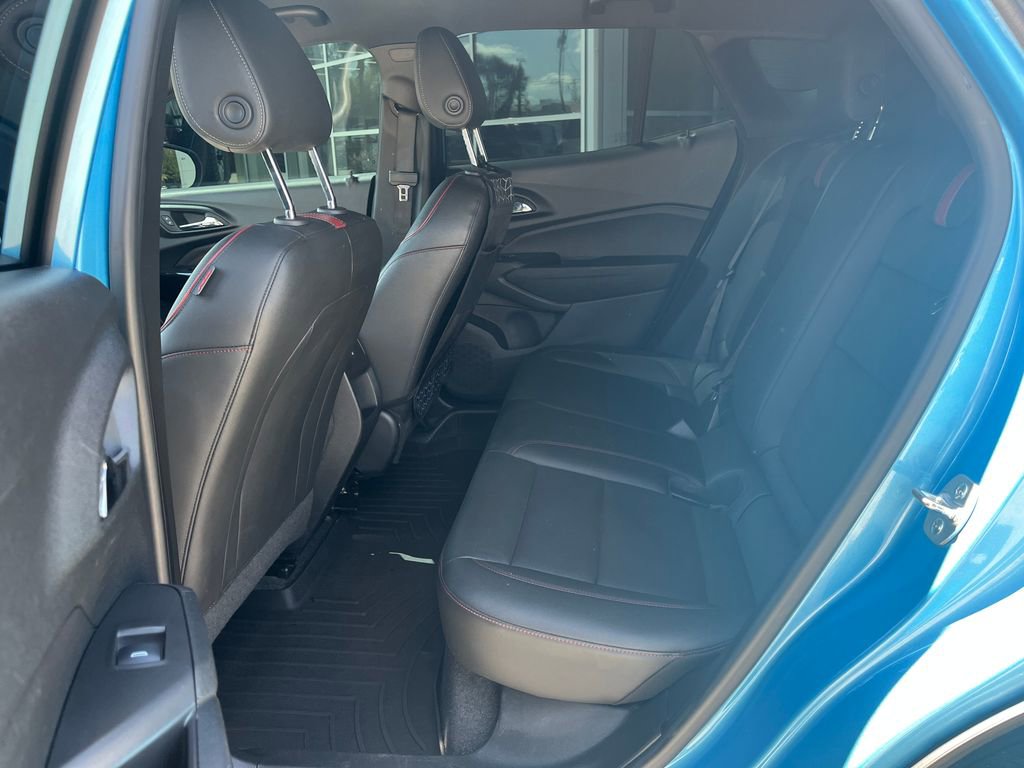 Used 2025 Chevrolet Trax RS w/ Driver Confidence Package image 12