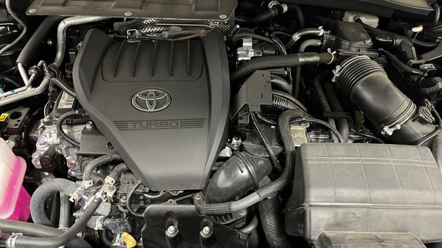 Used 2024 Toyota Grand Highlander AWD Hybrid image 29