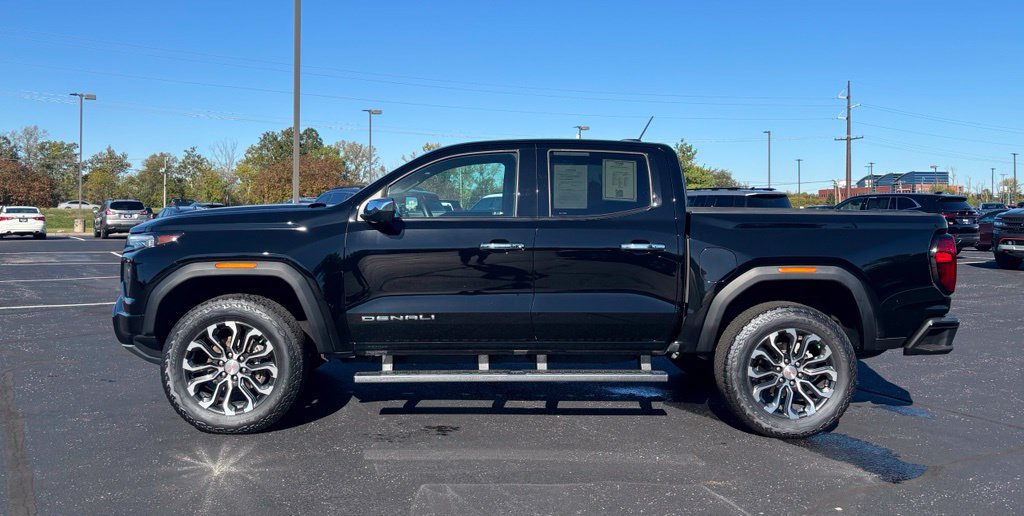 Used 2024 GMC Canyon Denali AWD/4WD image 4
