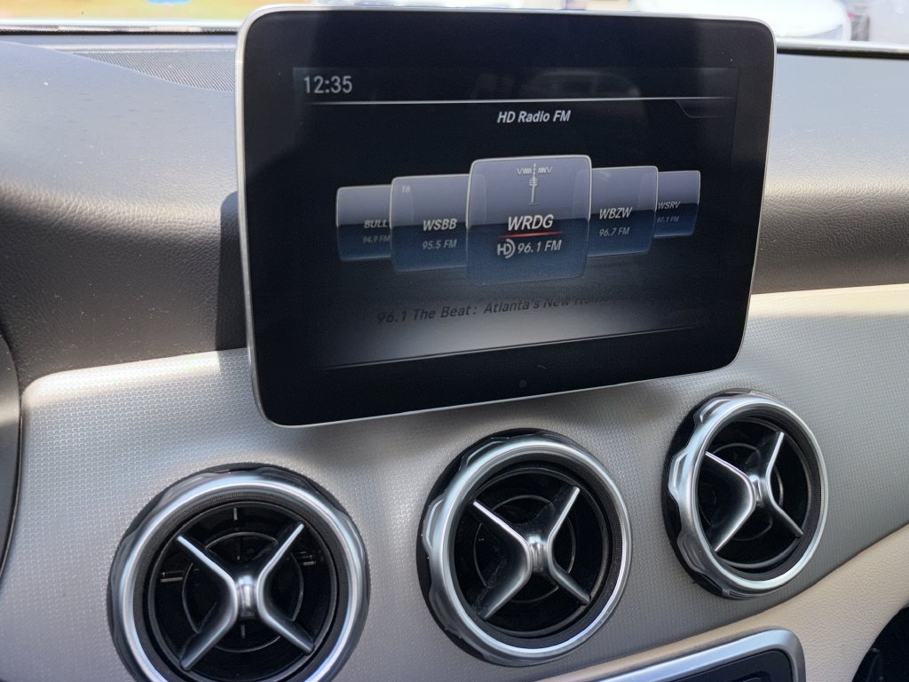 Used 2018 Mercedes-Benz GLA 250 image 3