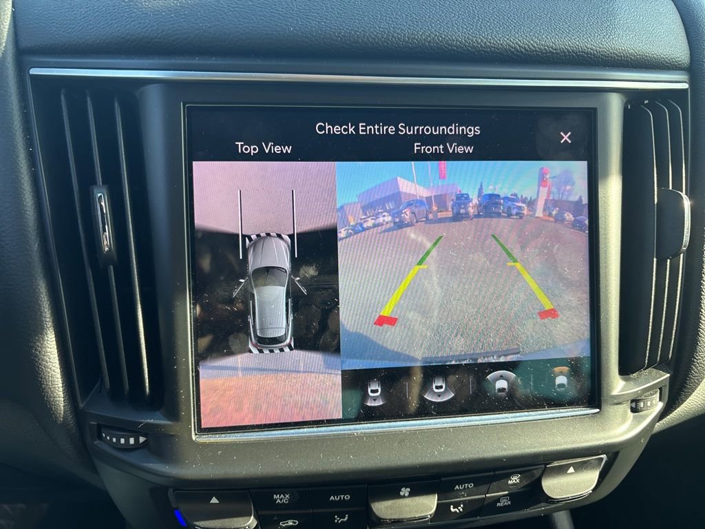 Used 2023 Maserati Levante Modena AWD/4WD image 31