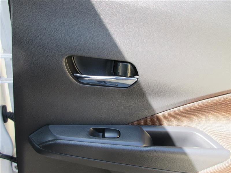 Used 2023 Nissan Kicks SR w/ Interior Electronics Package image 25