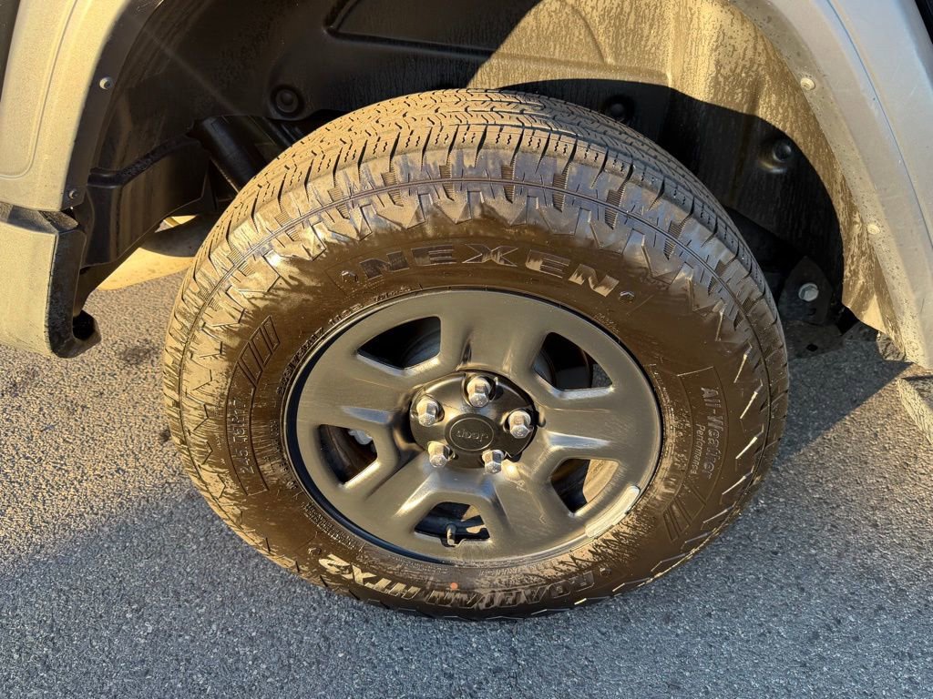 Certified 2024 Jeep Wrangler Sport image 14