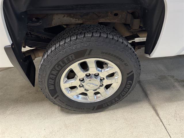 Used 2014 Chevrolet Silverado 3500 LTZ w/ LTZ Plus Package AWD/4WD image 7