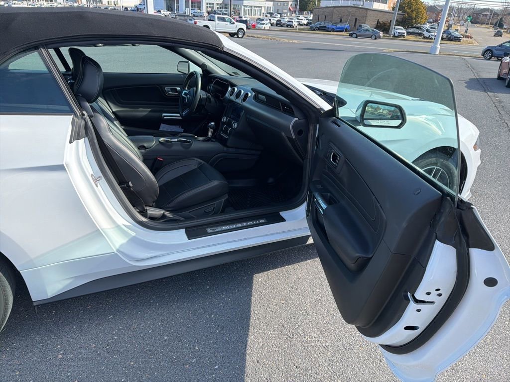 Used 2023 Ford Mustang GT Premium w/ Equipment Group 401A image 17