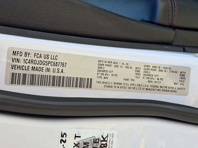 Used 2023 Dodge Durango GT image 30