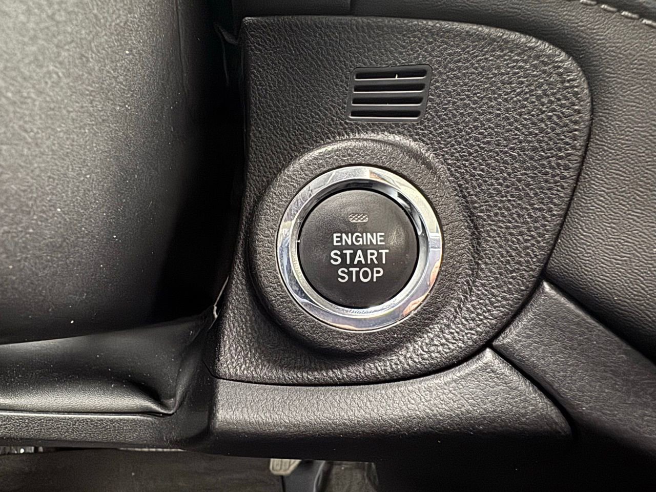 Used 2023 Subaru Outback Limited AWD/4WD image 26