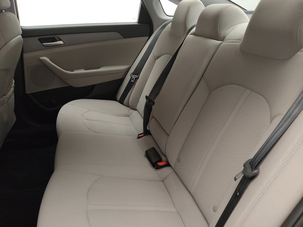 Used 2018 Hyundai Sonata SE image 18