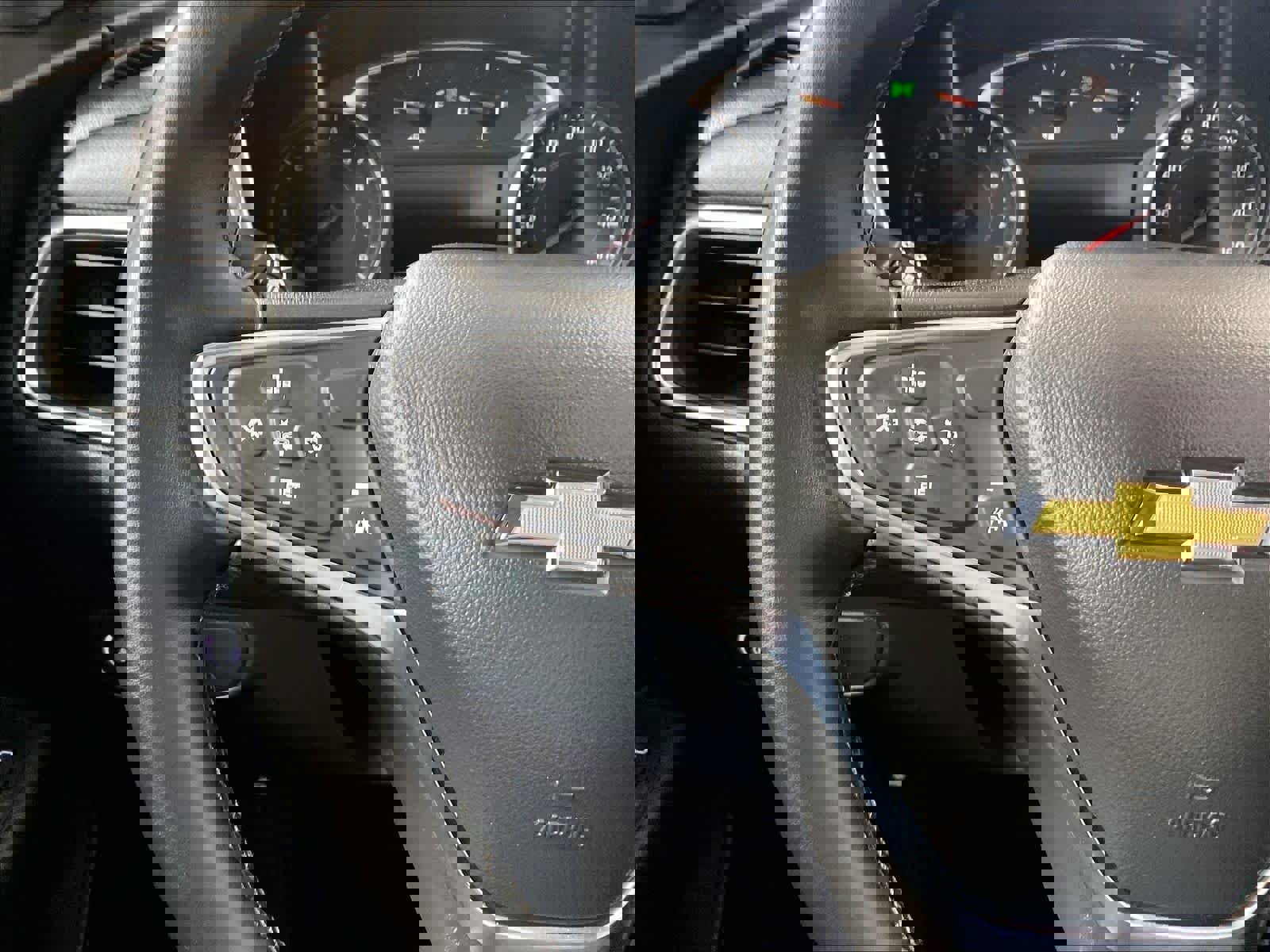 Used 2024 Chevrolet Equinox LT image 22