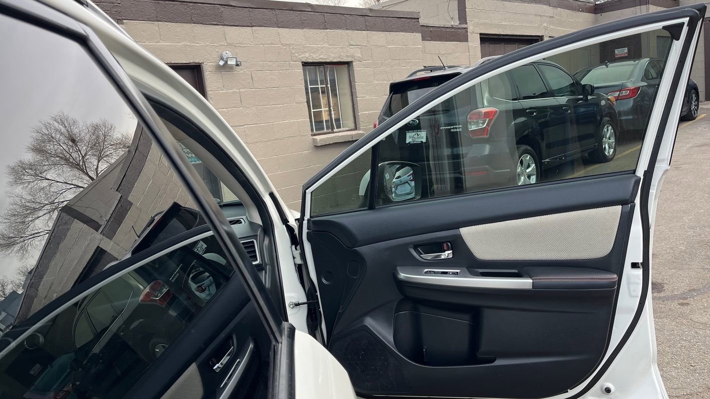 Used 2016 Subaru Crosstrek 2.0i Premium w/ Moonroof Package image 11