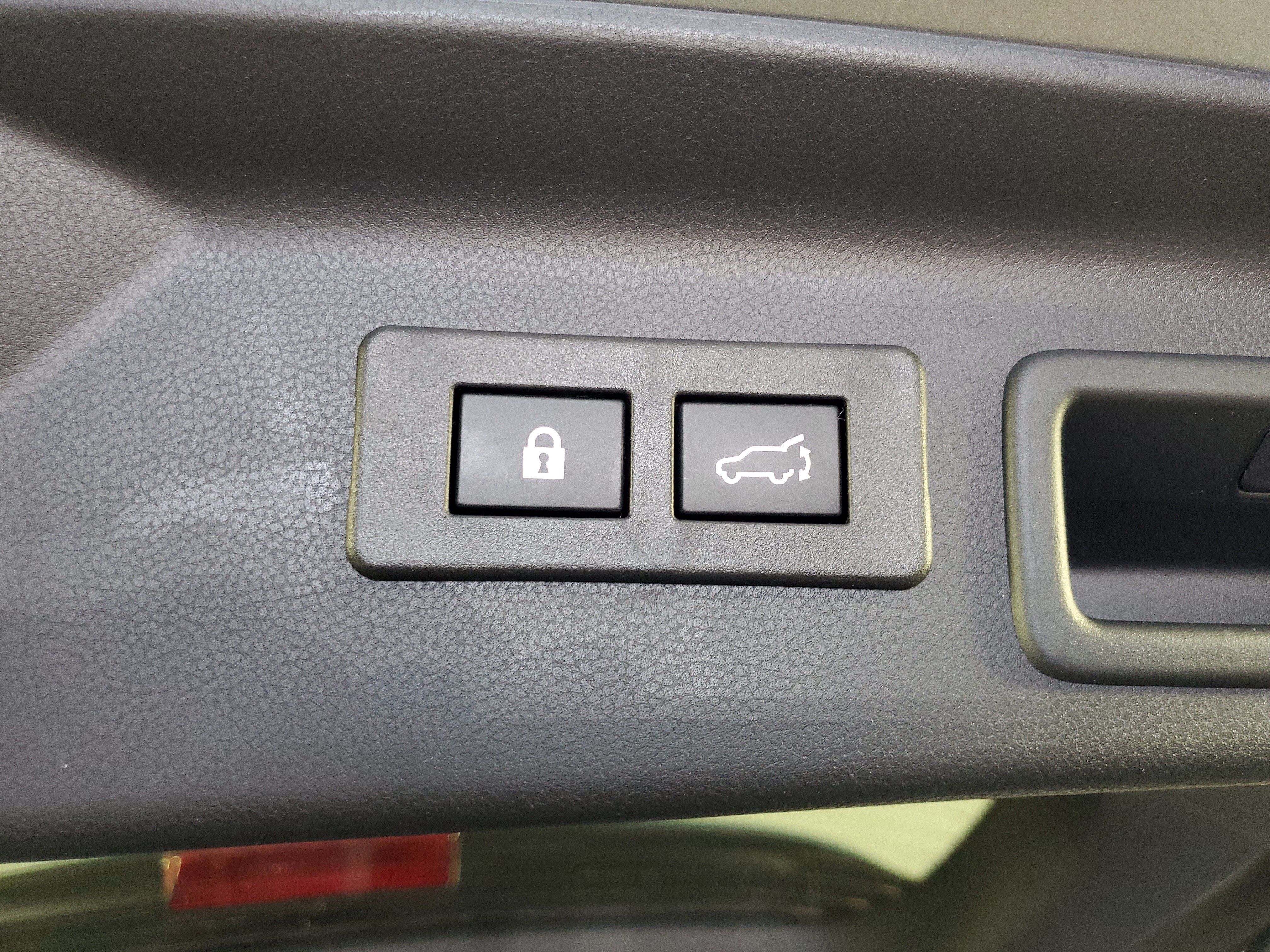 Used 2026 Subaru Forester Premium AWD/4WD image 18