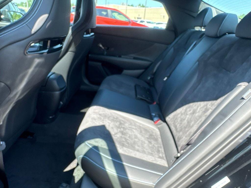 New 2026 Hyundai Elantra N FWD image 19