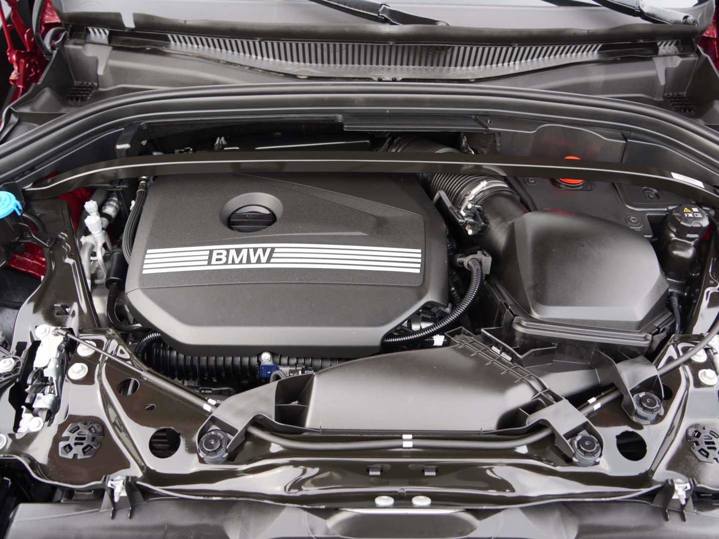 Used 2025 BMW X2 xDrive28i image 26