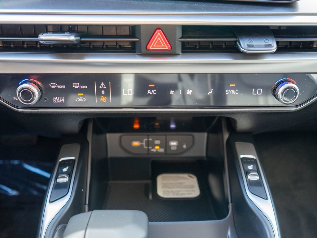 New 2026 Kia Sorento EX AWD/4WD image 25