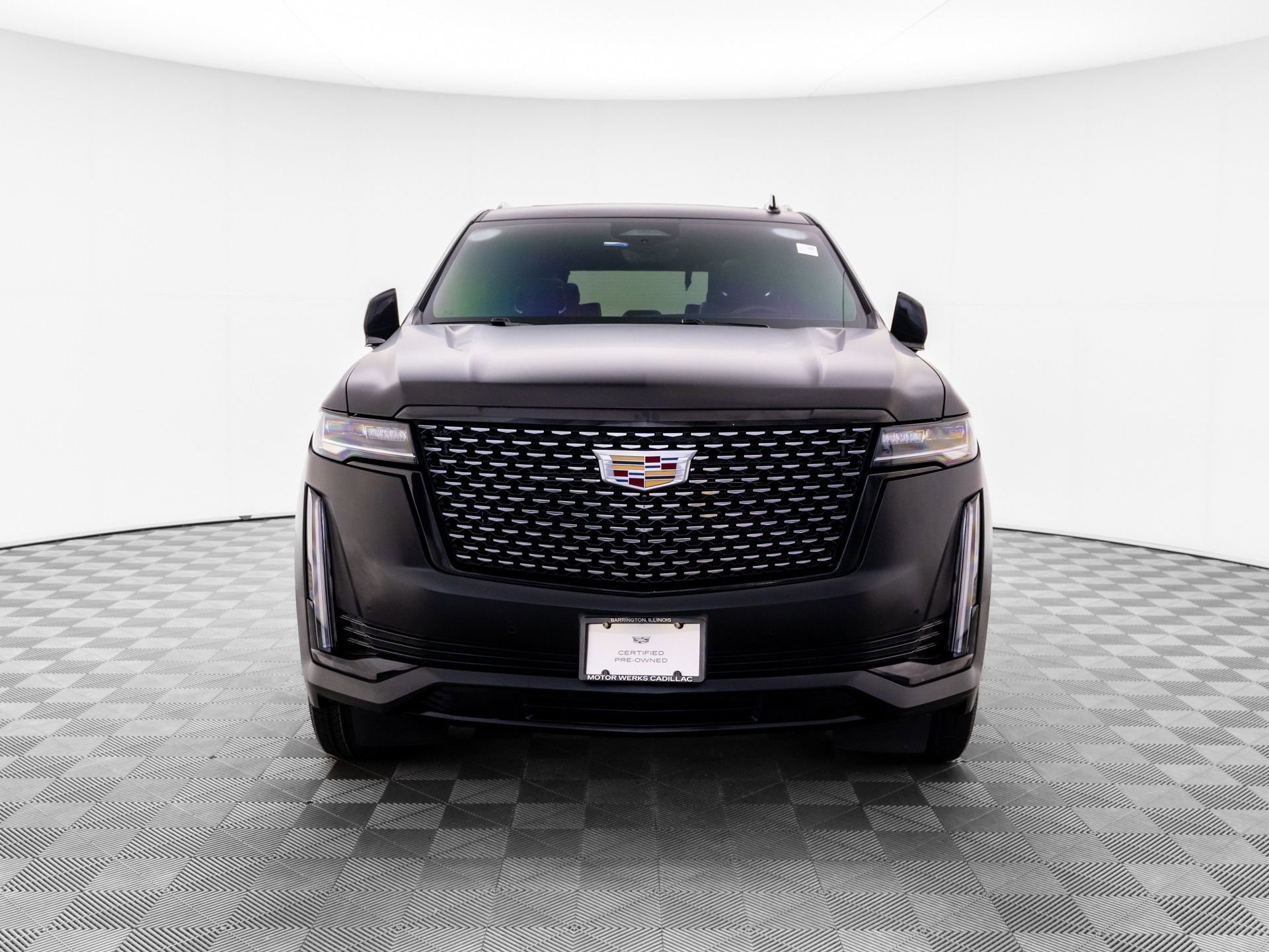 Certified 2024 Cadillac Escalade Premium Luxury AWD/4WD image 9