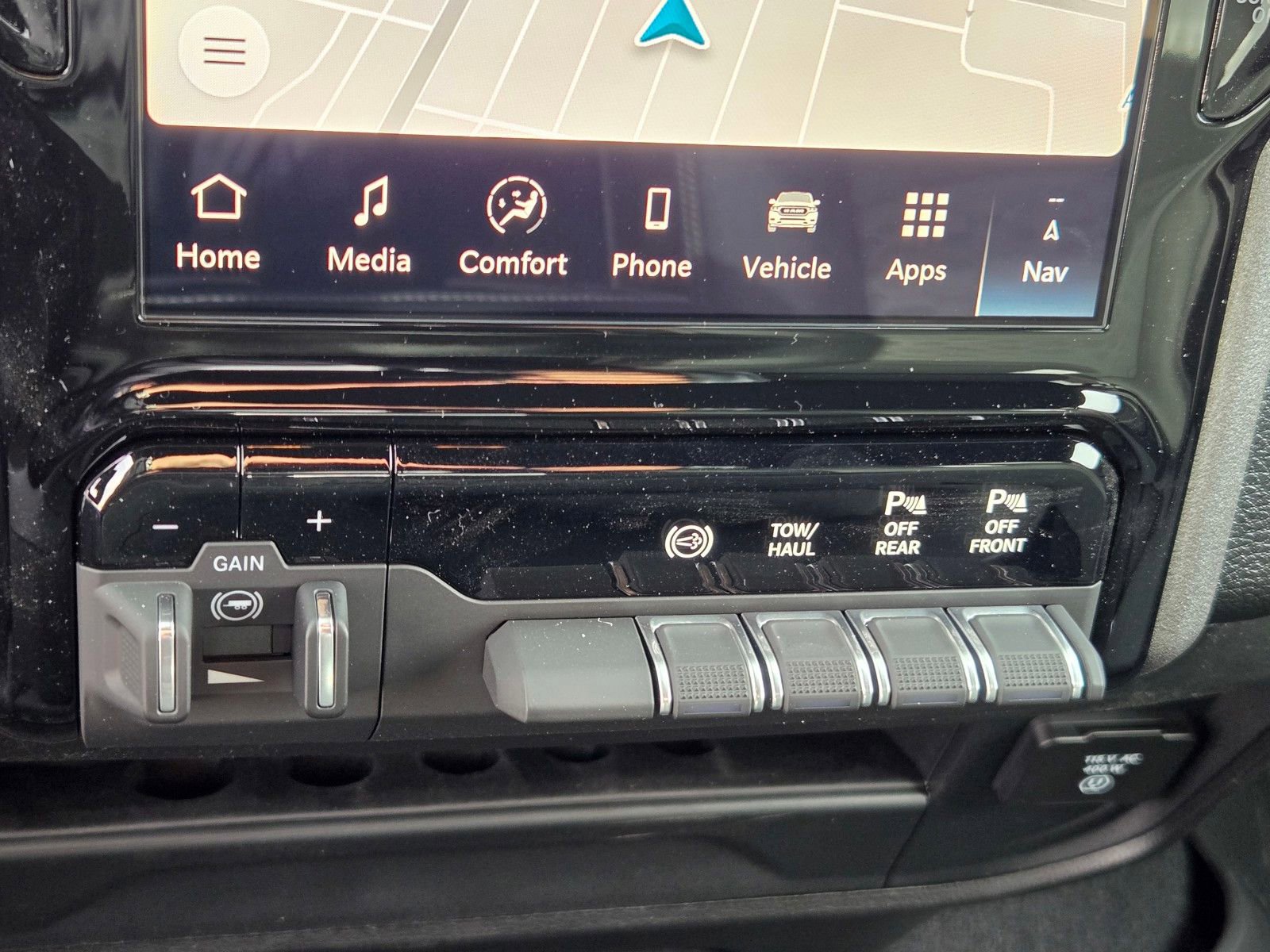 New 2026 RAM 2500 Warlock AWD/4WD image 18