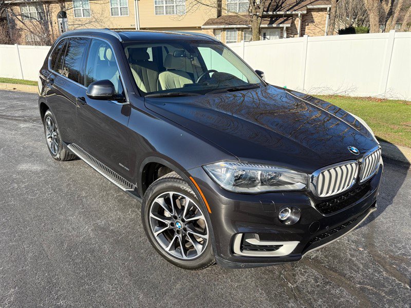Used 2016 BMW X5 xDrive35i AWD/4WD image 1