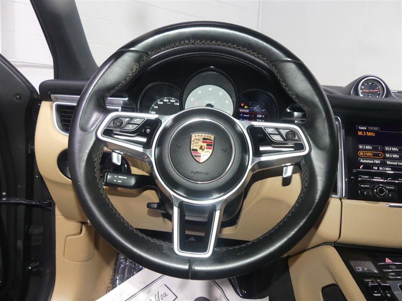 Used 2016 Porsche Macan S AWD/4WD image 30