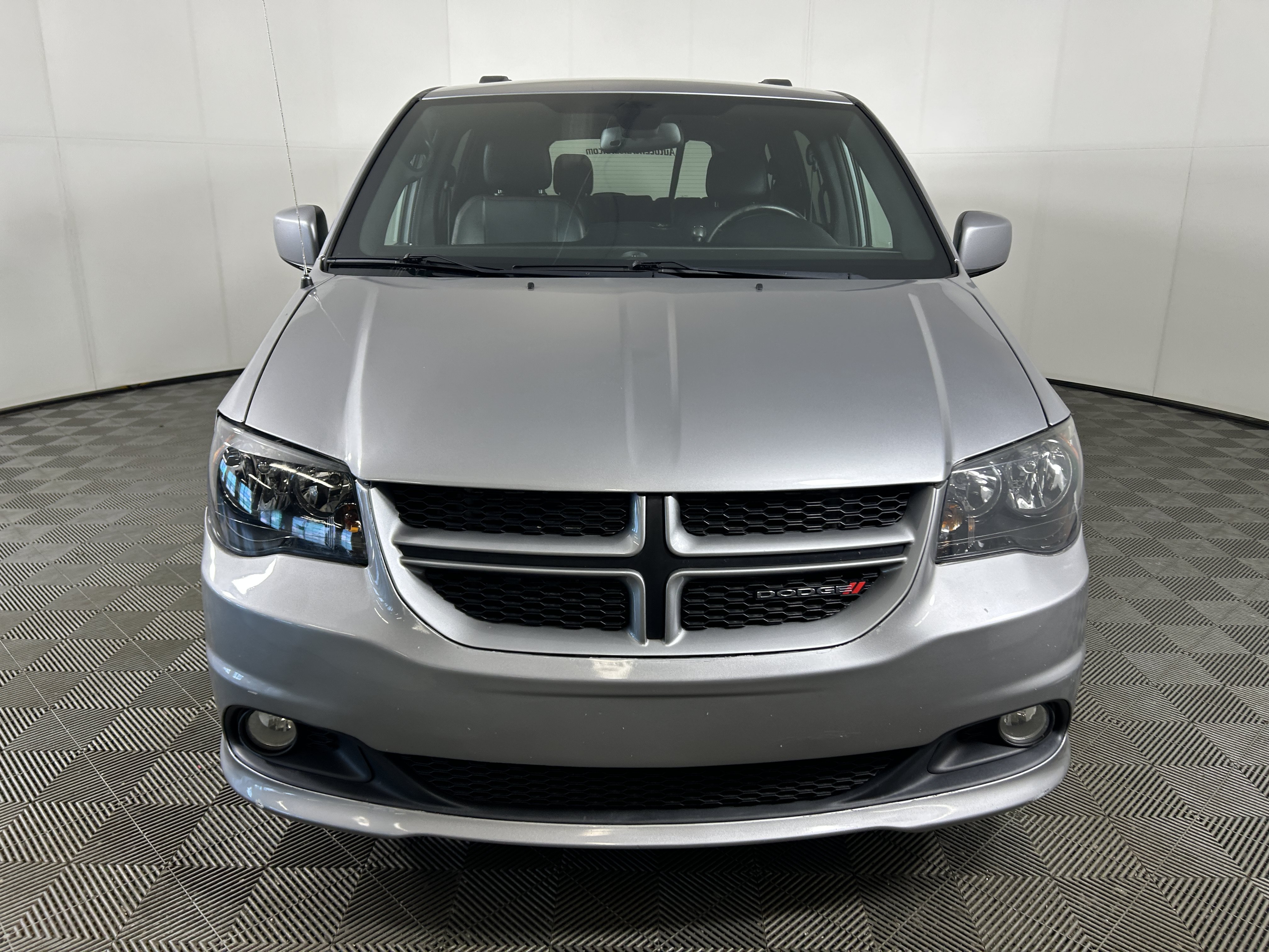 Used 2019 Dodge Grand Caravan GT FWD image 6