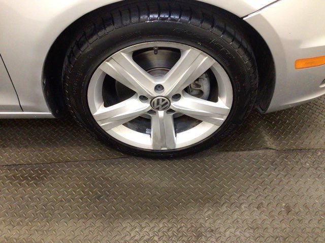 Used 2012 Volkswagen Eos Lux image 26