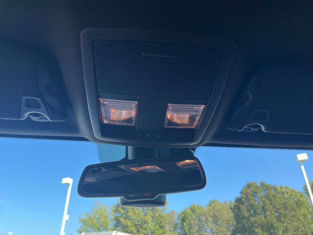 Used 2020 Dodge Challenger R/T Scat Pack w/ Shaker Package image 44