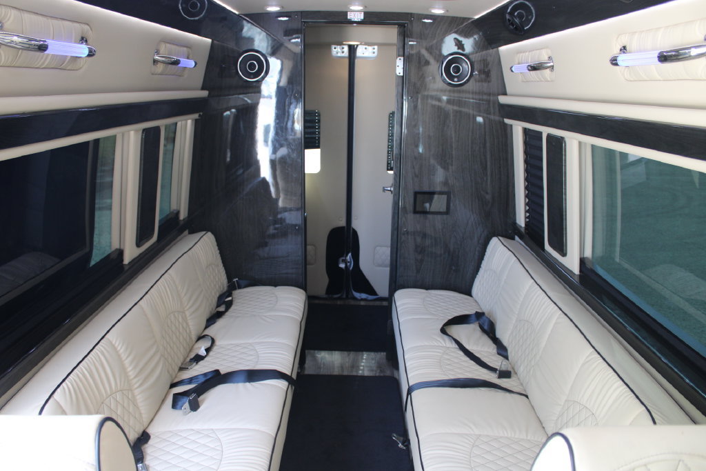 Used 2021 Mercedes-Benz Sprinter 3500 image 29