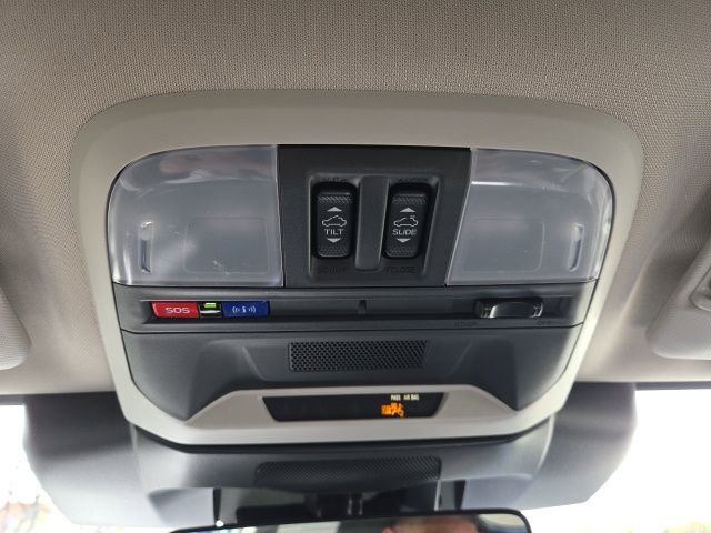 Used 2024 Subaru Crosstrek 2.0i Premium AWD/4WD image 11