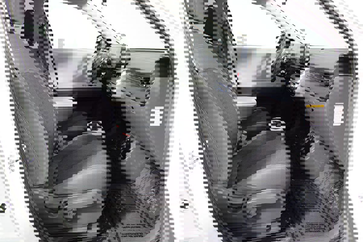 Used 2024 Hyundai Ioniq 5 SE image 10