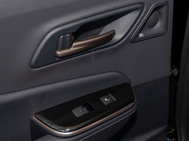 New 2026 Toyota Crown Signia AWD/4WD image 17