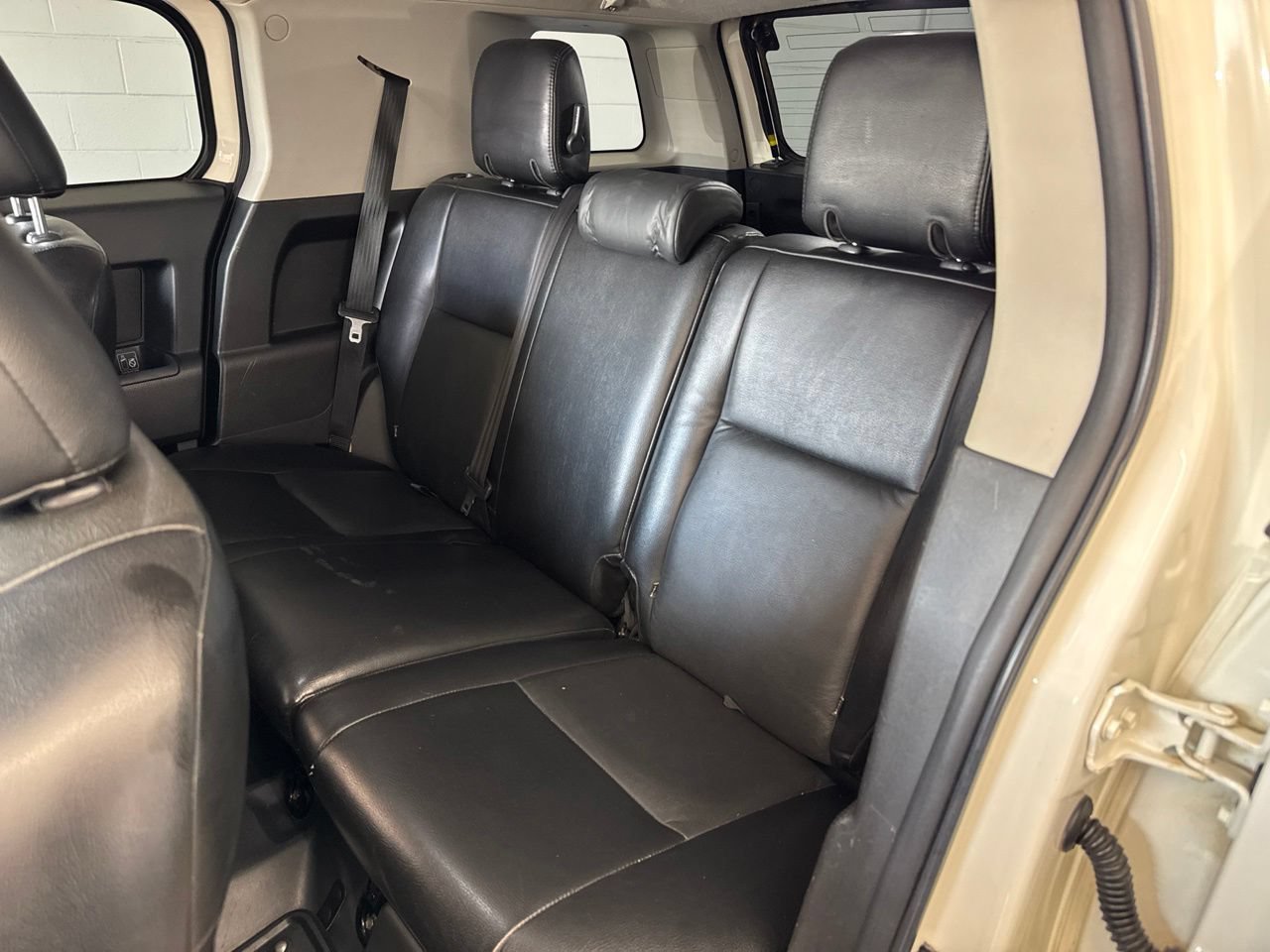 Used 2014 Toyota FJ Cruiser 4WD w/ Convenience Package image 20