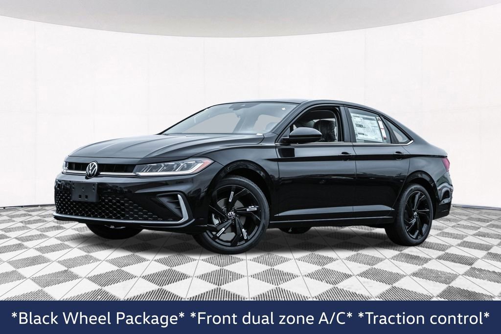 New 2026 Volkswagen Jetta SE image 2