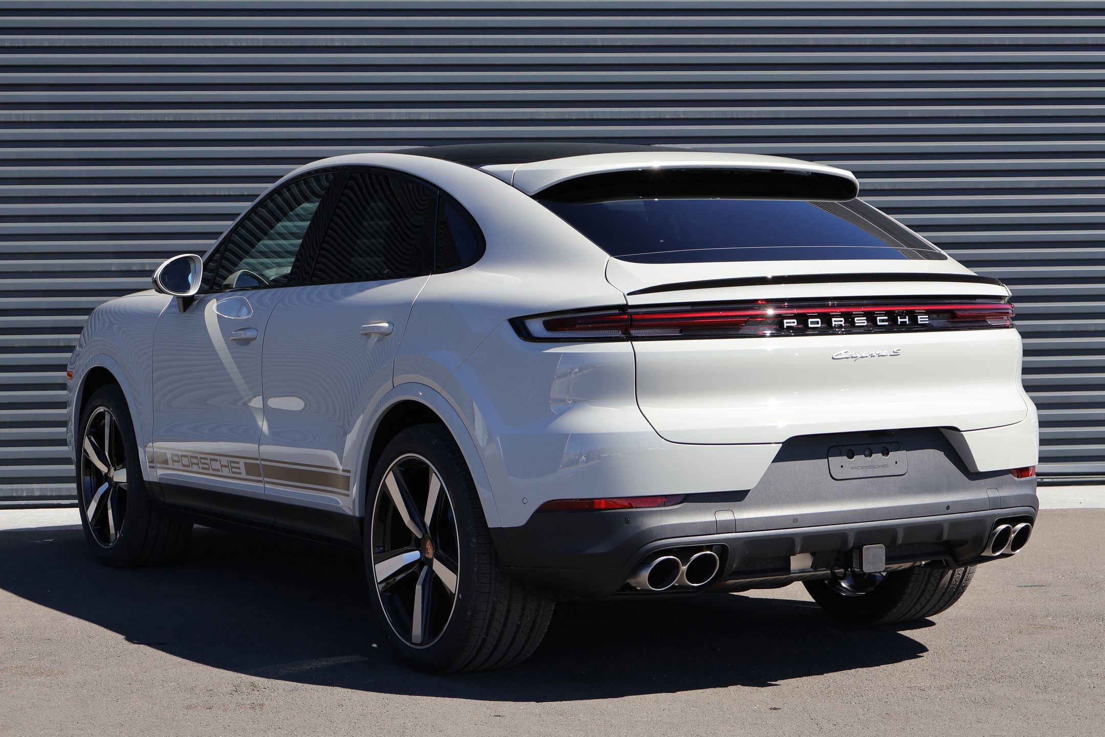 New 2026 Porsche Cayenne S image 3