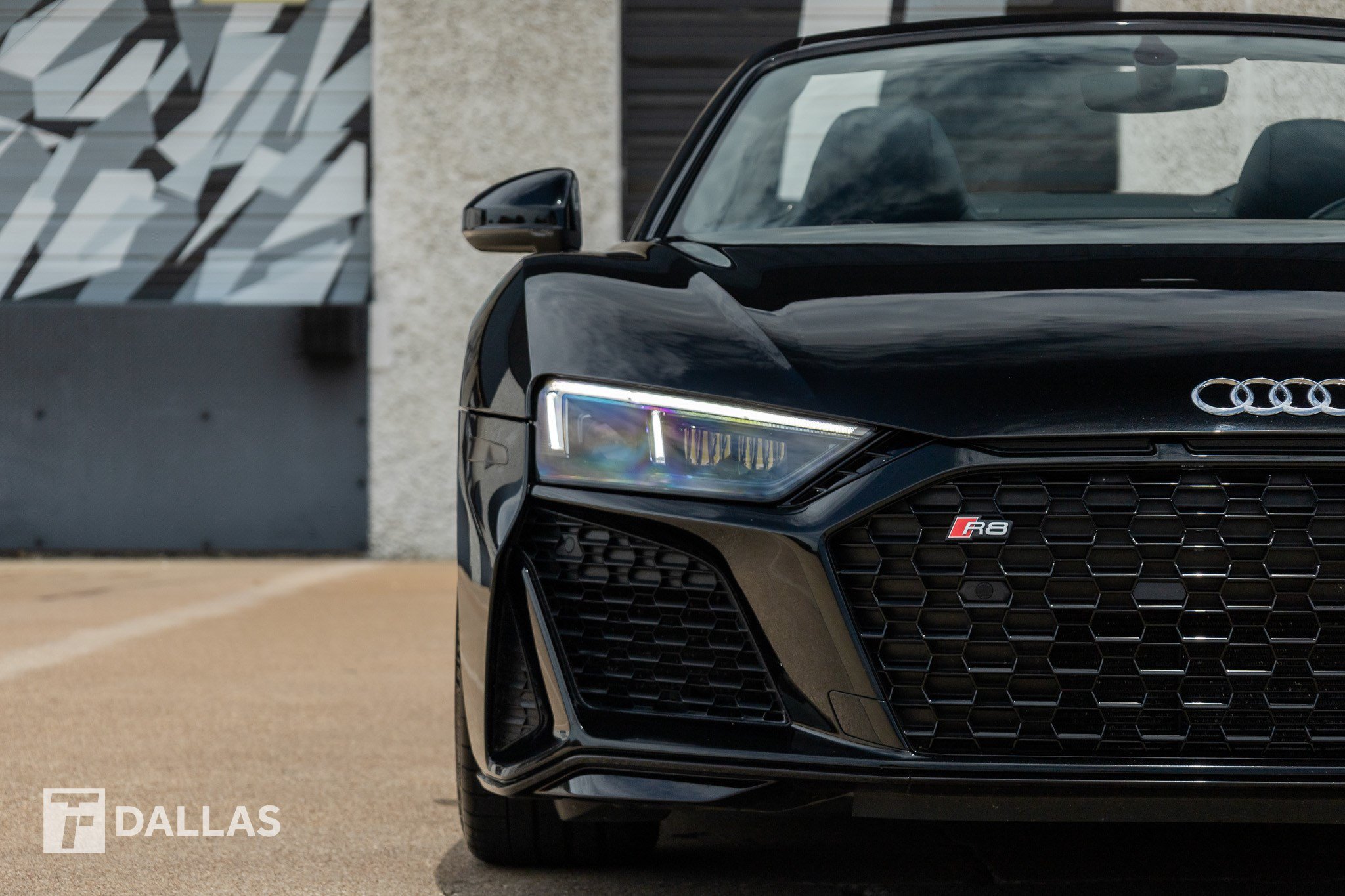 Used 2021 Audi R8 V10 w/ Premium Package RWD image 5