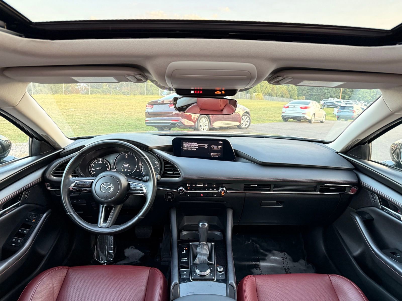 Used 2024 MAZDA MAZDA3 s image 22