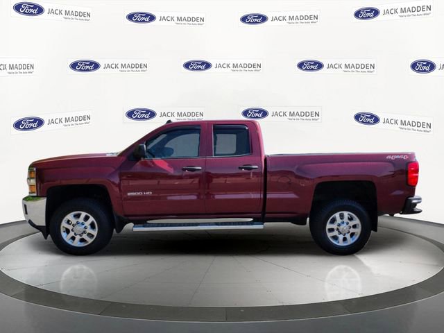 Used 2015 Chevrolet Silverado 2500 LT w/ LT Convenience Package AWD/4WD image 2