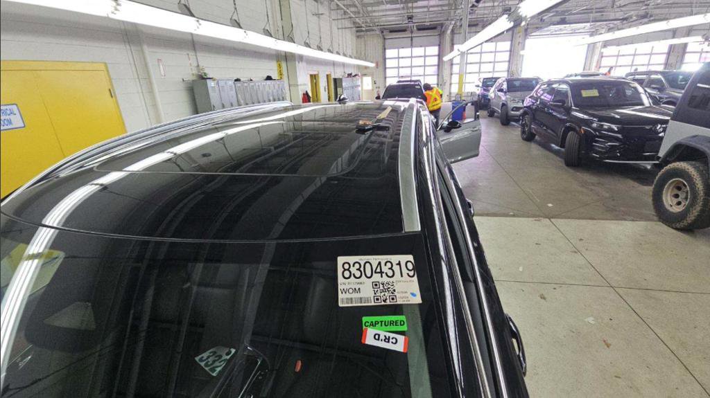 Used 2024 Volvo XC90 B6 Plus w/ Protection Package Premier AWD/4WD image 5