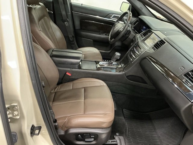 Used 2014 Lincoln MKS AWD w/ Equipment Group 101A image 19