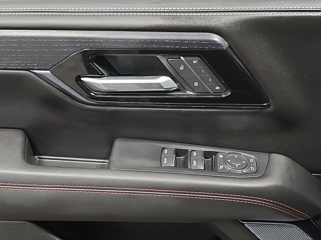 Certified 2026 GMC Yukon AT4 Ultimate AWD/4WD image 30