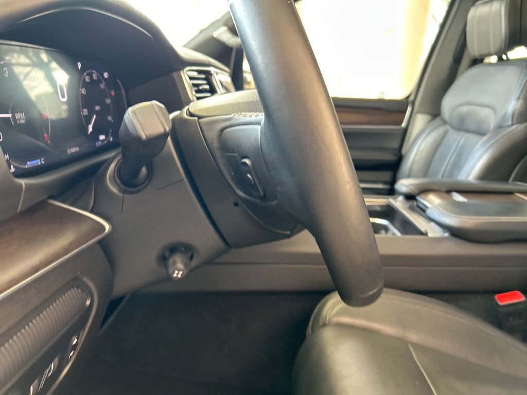 Used 2024 Jeep Grand Wagoneer L 4WD image 56