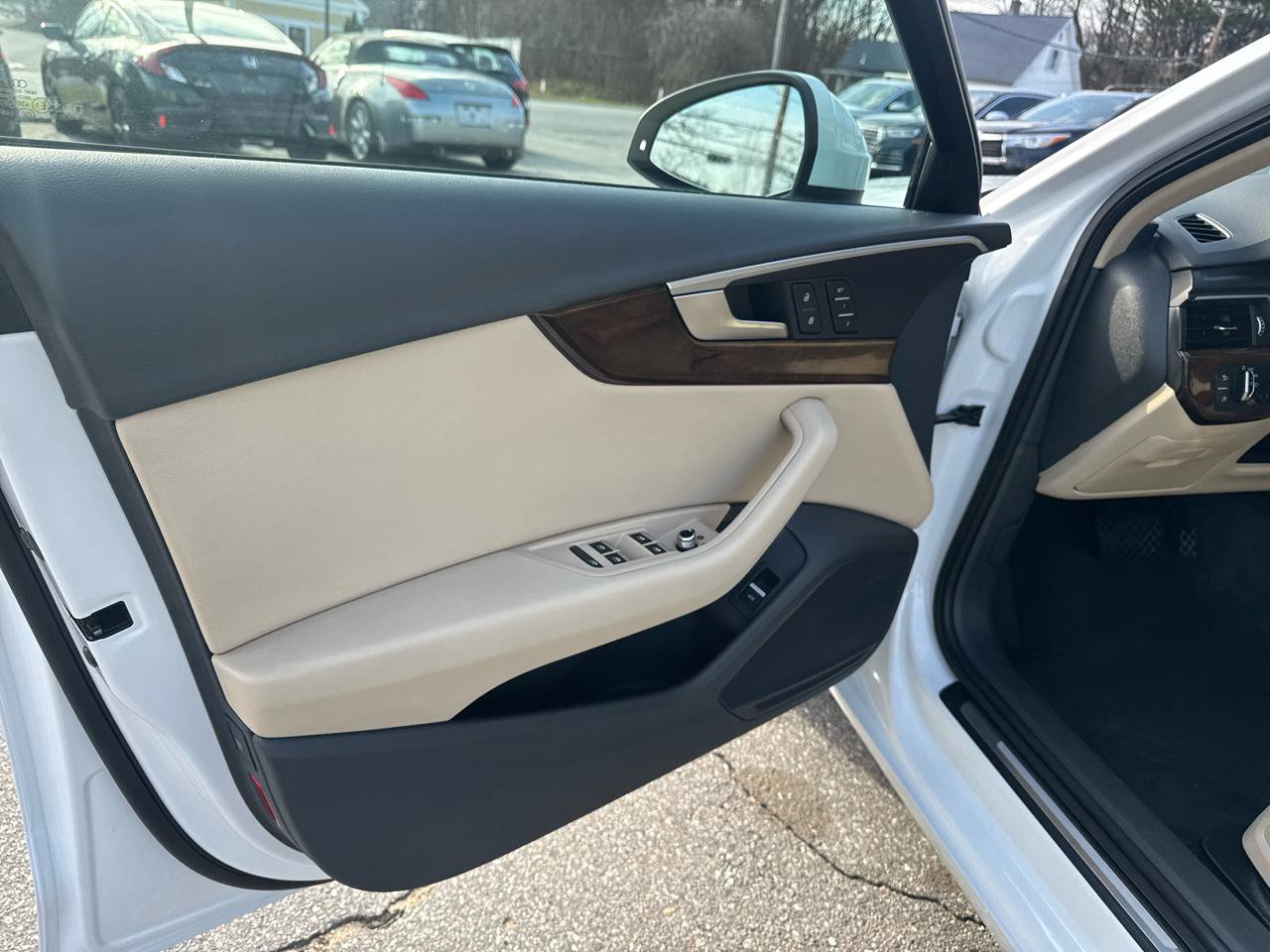 Used 2017 Audi A4 2.0T Premium w/ Convenience Package image 25