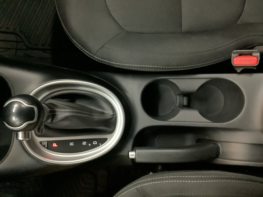 Used 2019 Kia Soul + image 19